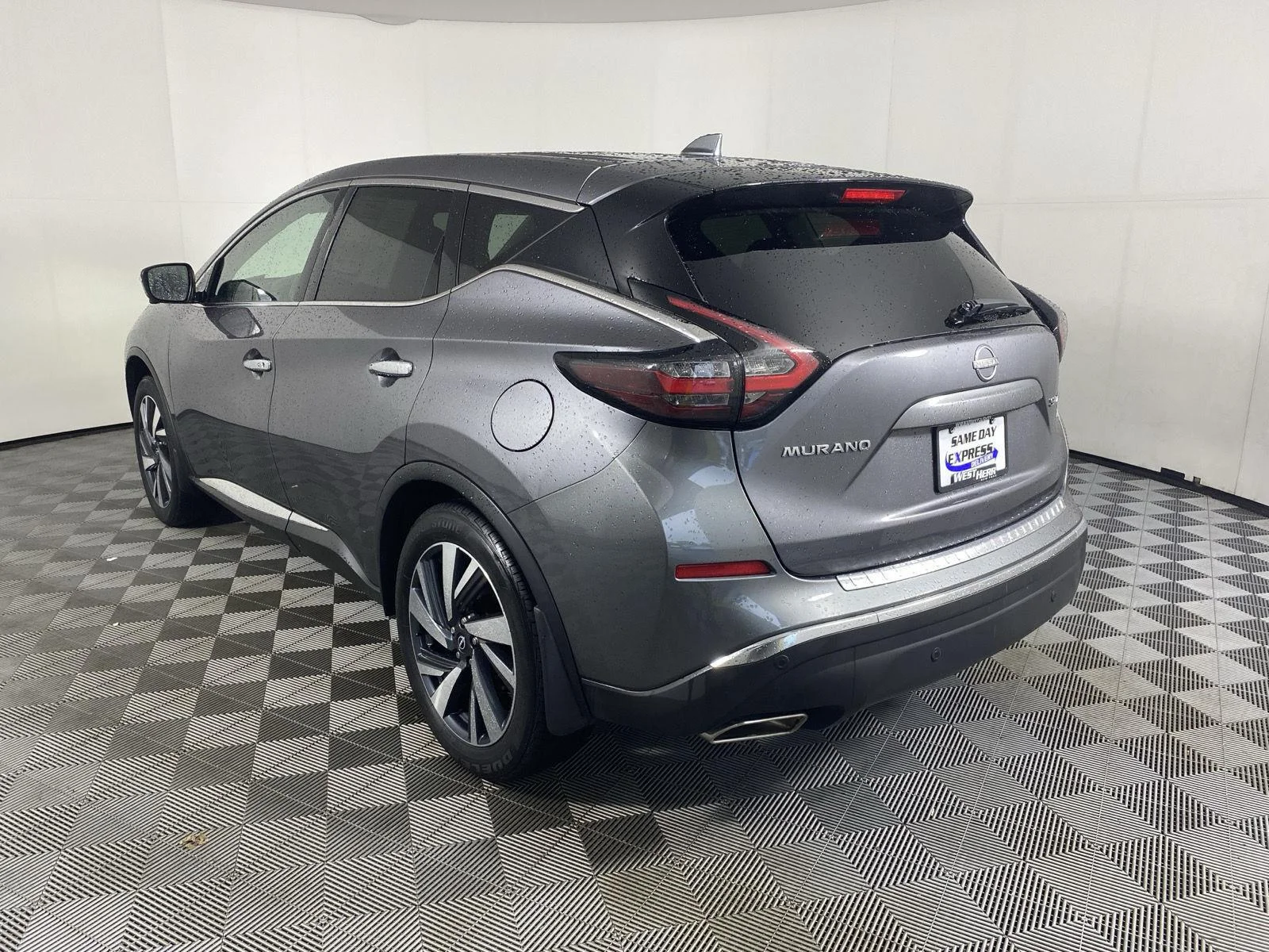 Used 2023 Gun Metallic Nissan SL image 5