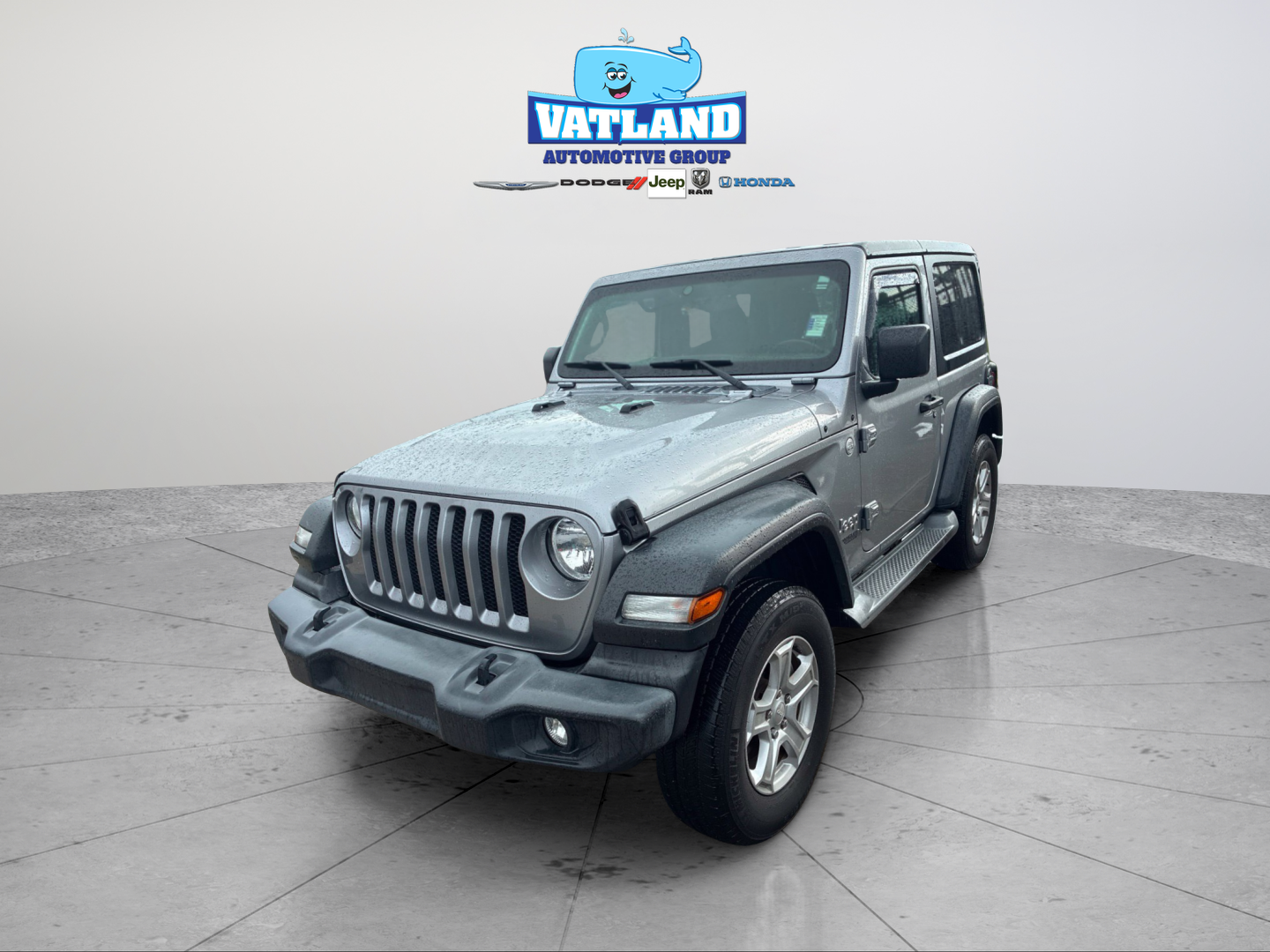 Used 2021 Silver Jeep Sport S image 18