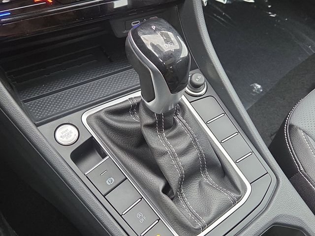 New 2026 Monument Gray Volkswagen 1.5T SEL image 16
