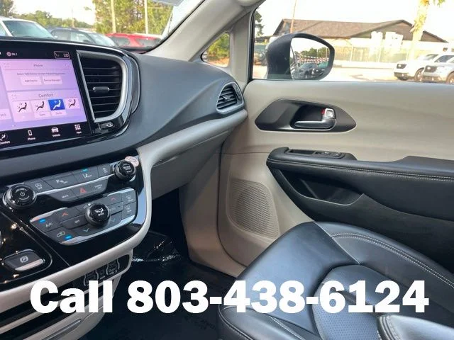 Used 2023 Gray Chrysler Touring L image 24