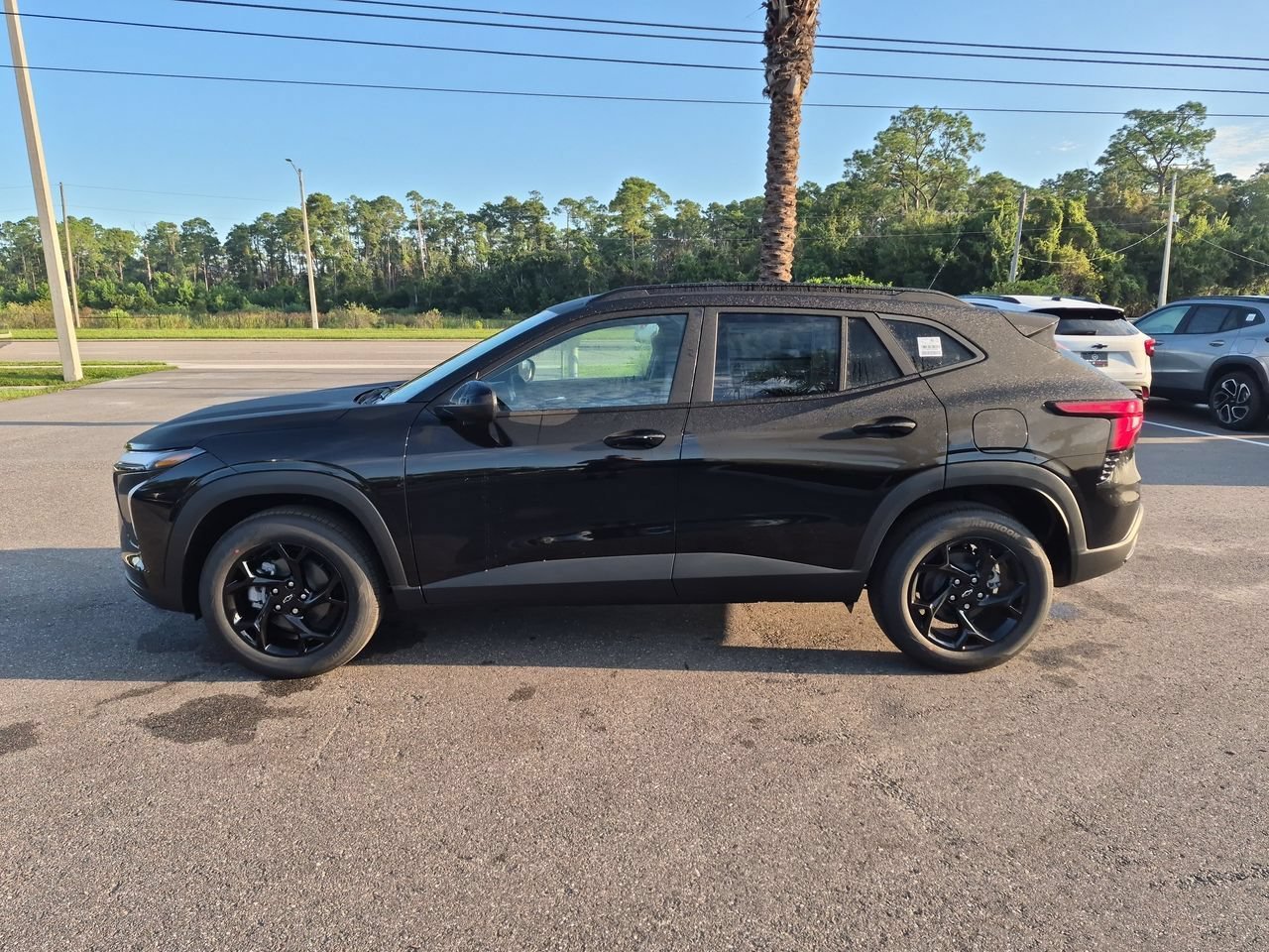 New 2026 Mosaic Black Metallic Chevrolet LT image 5
