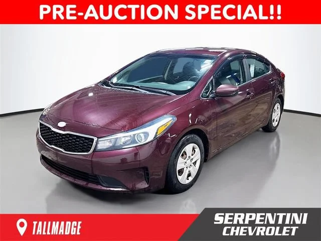 Used 2018  Kia LX image 1