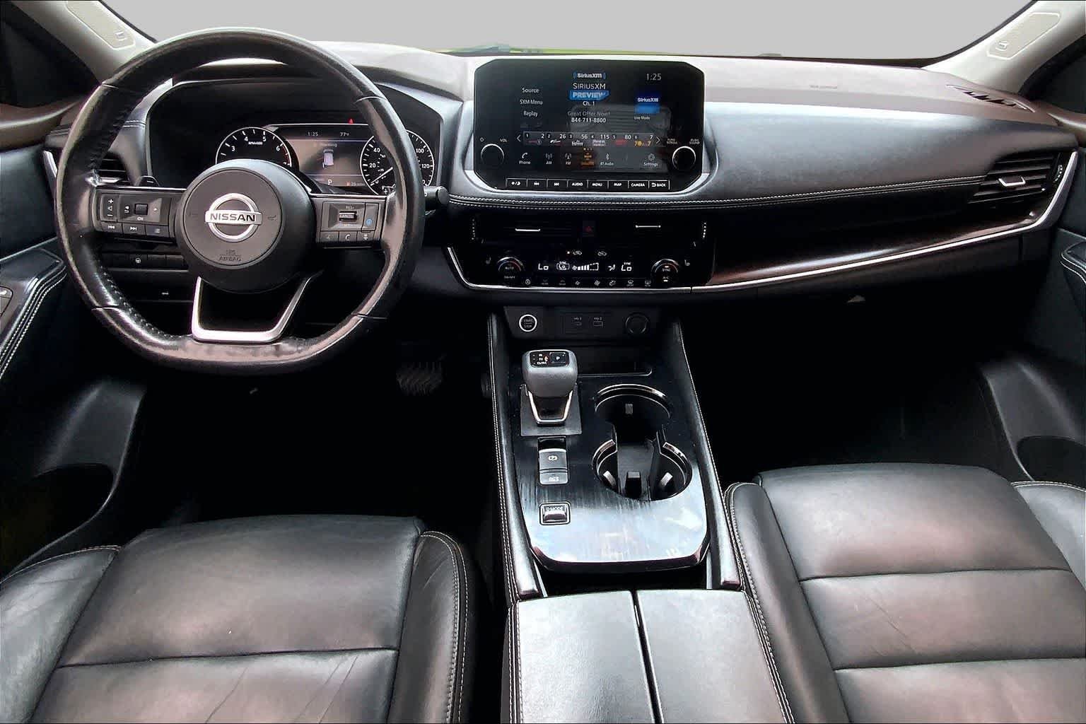 Used 2021 Scarlet Ember Tintcoat Nissan SL image 16
