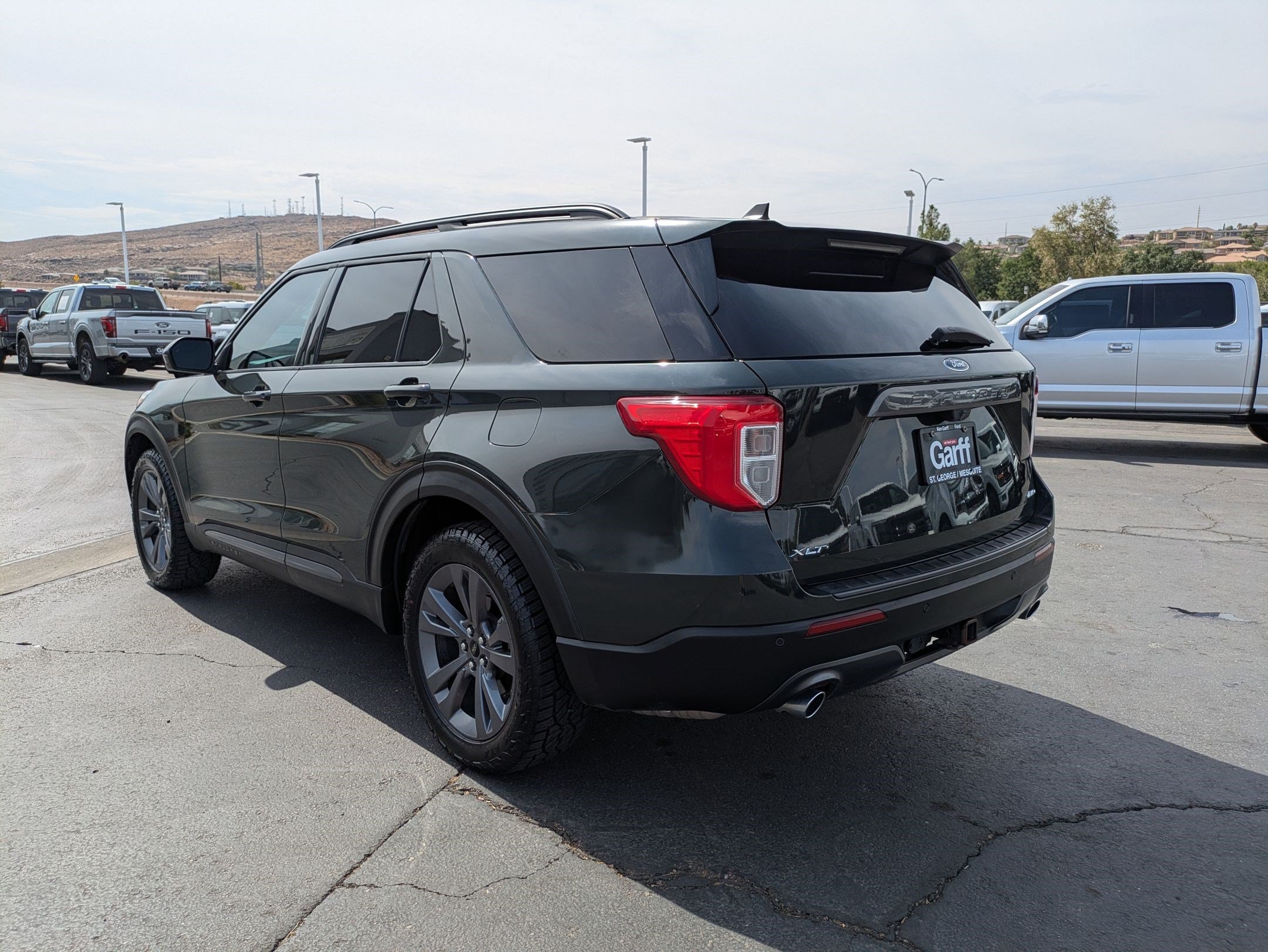 Used 2022 Forged Green Metallic Ford XLT image 5