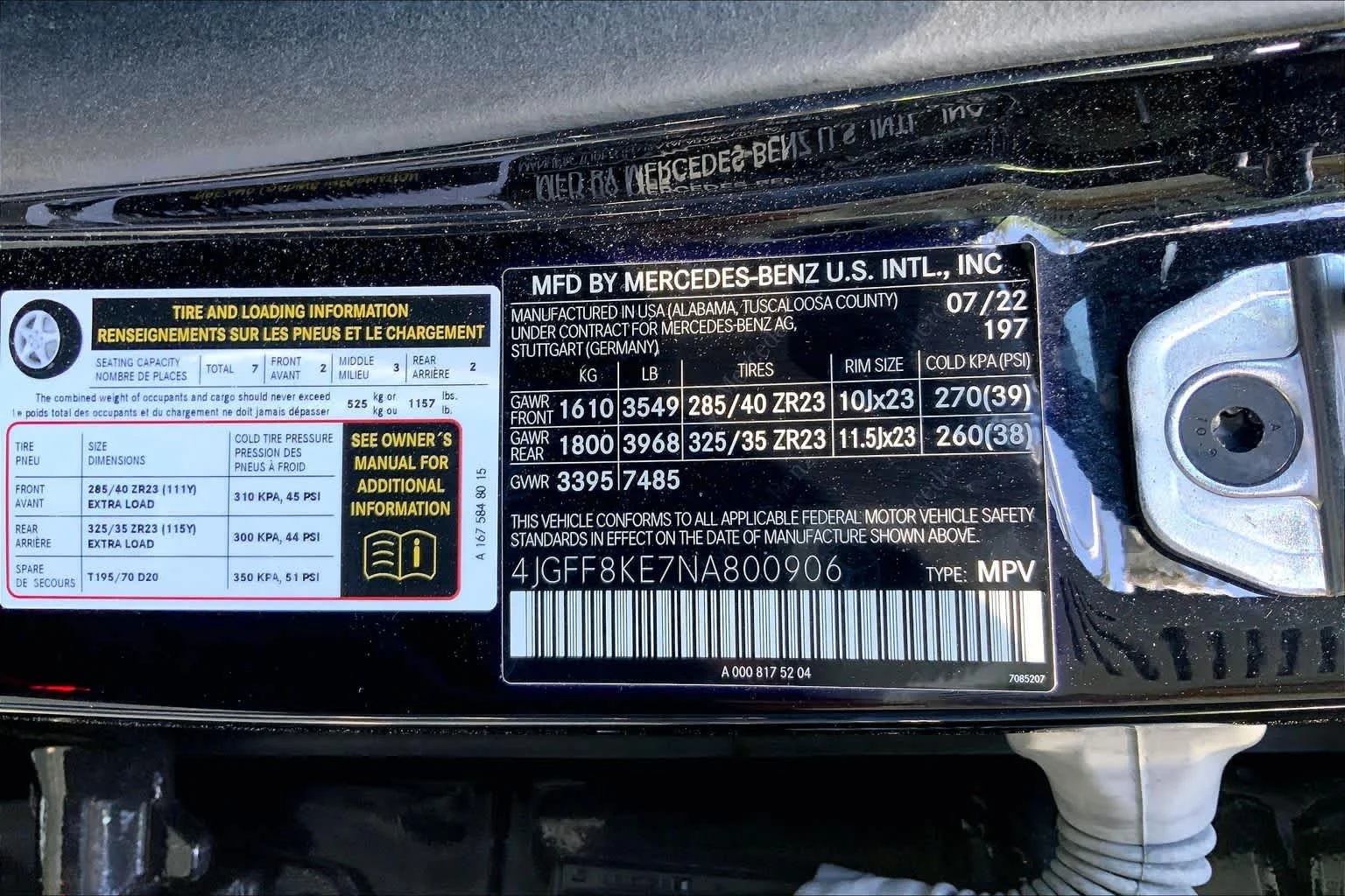 Used 2022 Obsidian Black Metallic Mercedes-Benz AMG® GLS 63 image 31