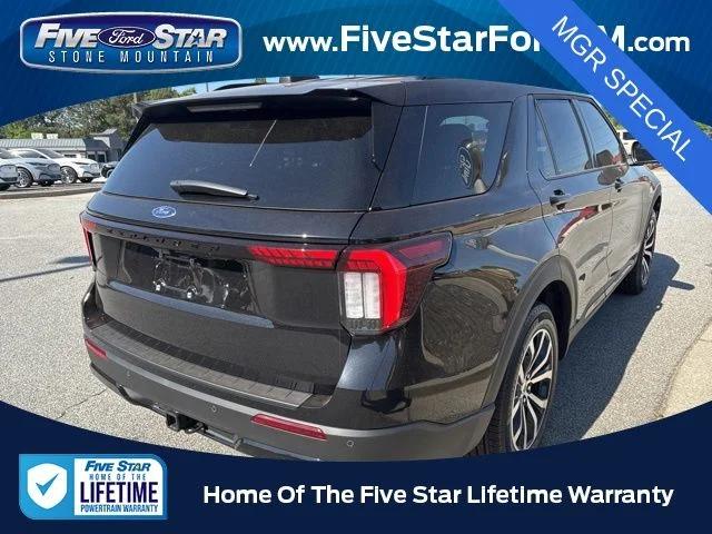 New 2026 Agate Black Metallic Ford ST-Line image 8
