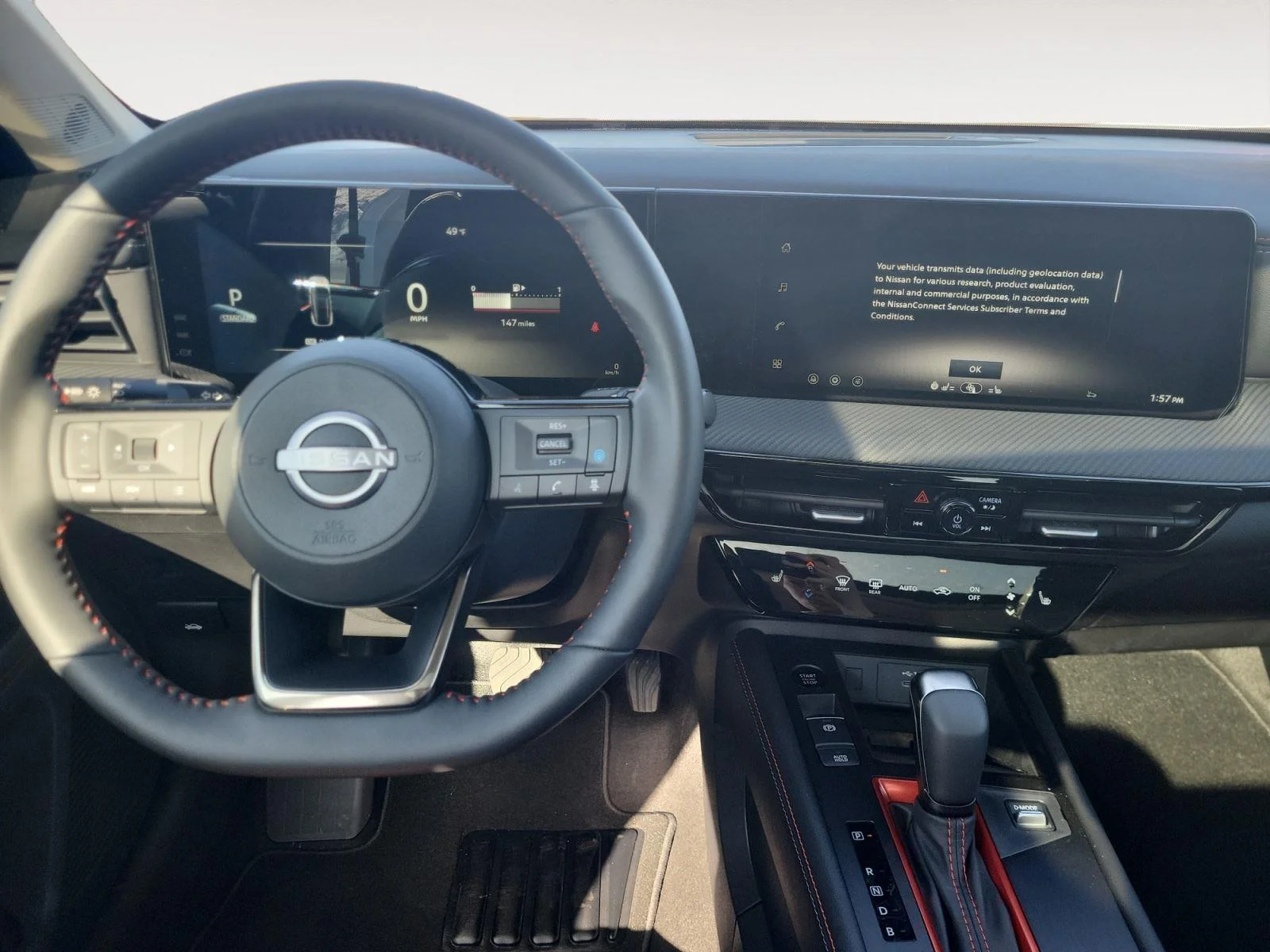 New 2026 Aspen White Tricoat/Super Black Nissan SR image 13