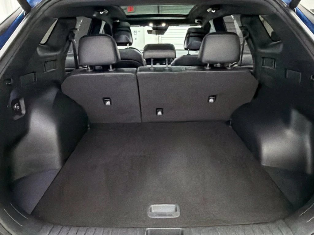 Used 2023 Blue Kia X-Line image 32