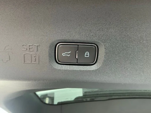 New 2026 Space Silver Metallic Ford MAX Platinum® image 10