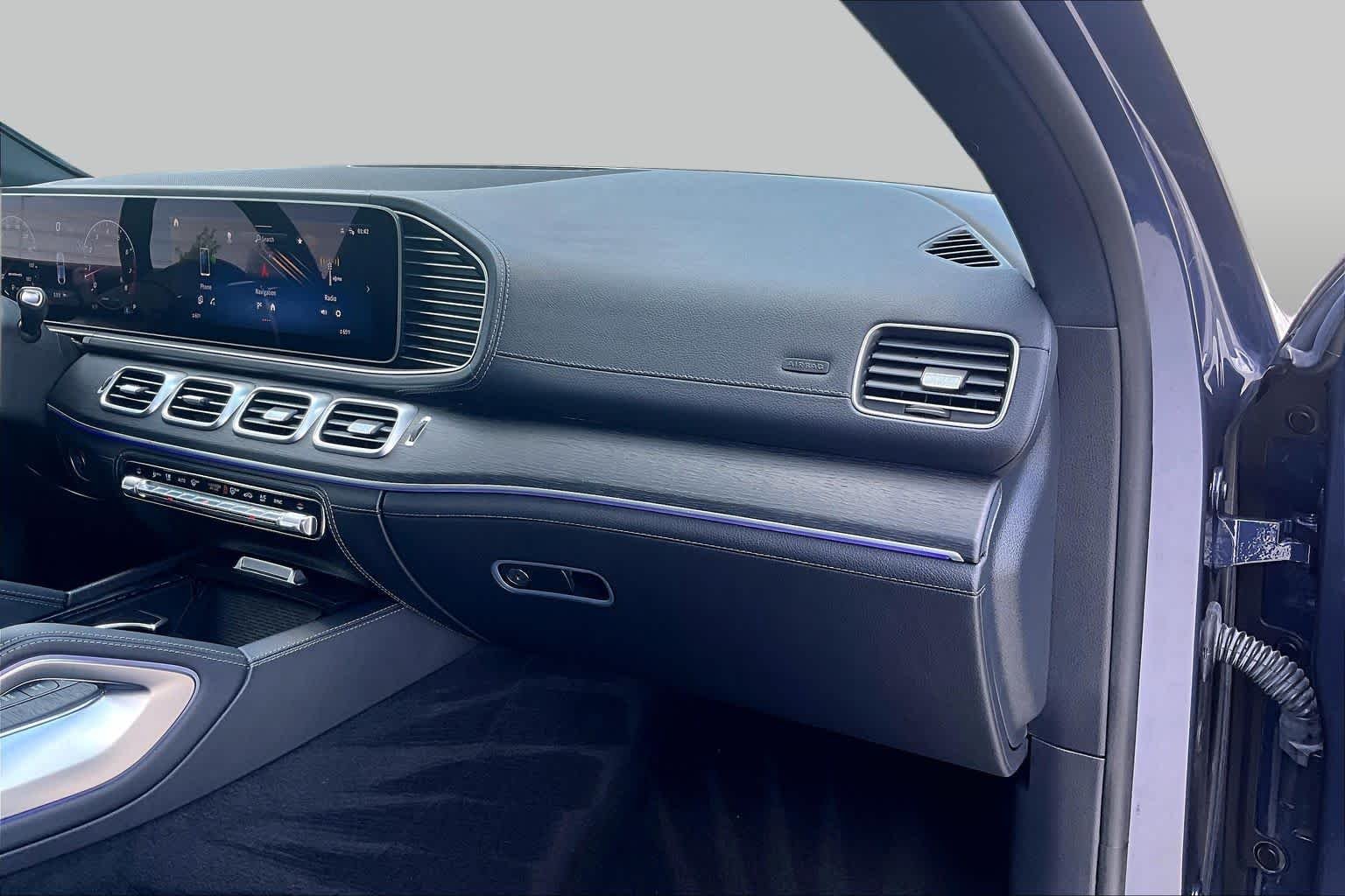 Used 2024 Twilight Blue Metallic Mercedes-Benz AMG® GLE 53 image 17
