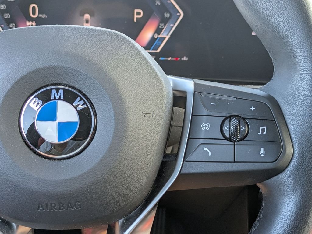Used 2025 White BMW xDrive28i image 16