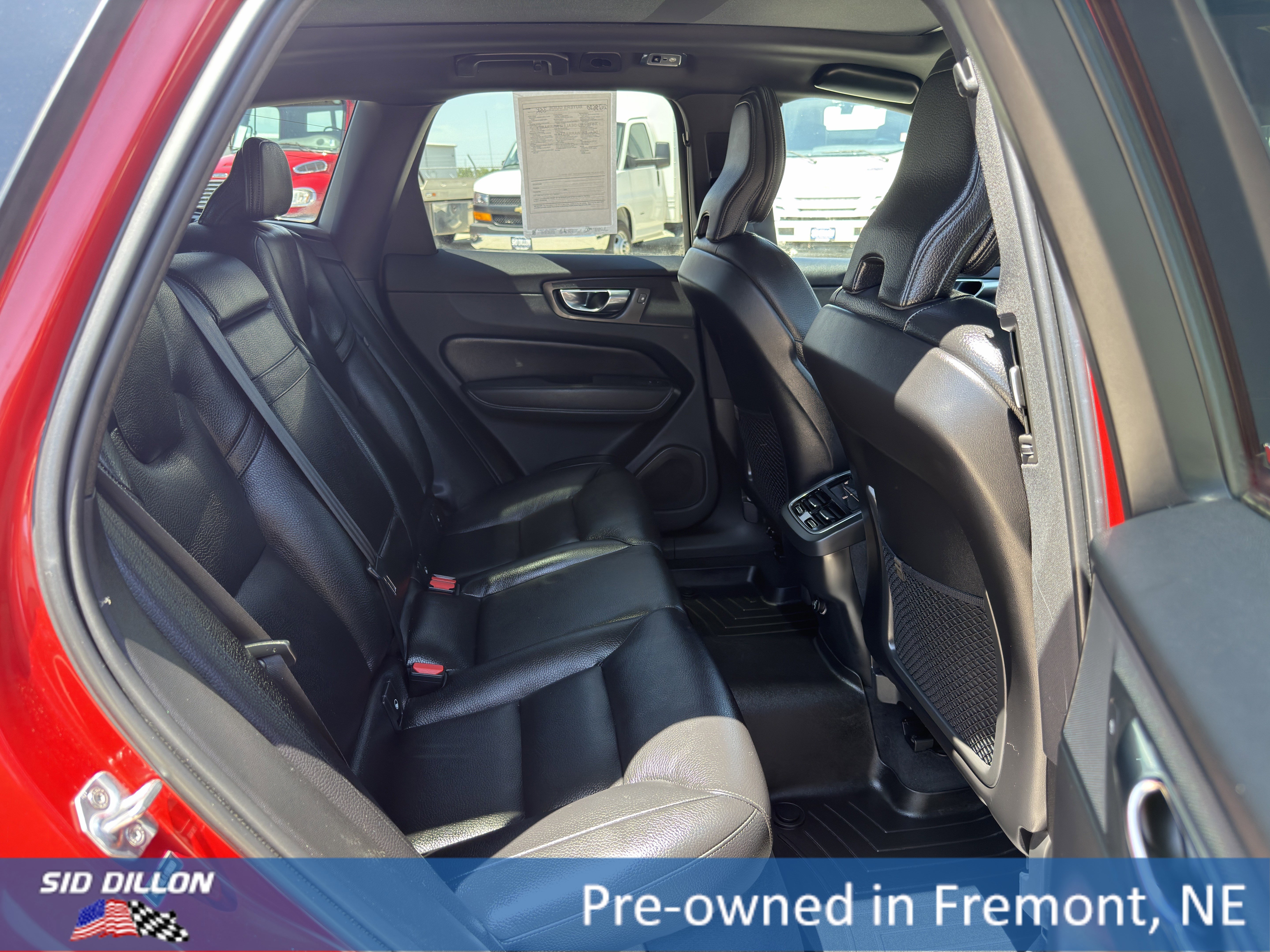 Used 2020 Fusion Red Metallic Volvo Inscription image 16