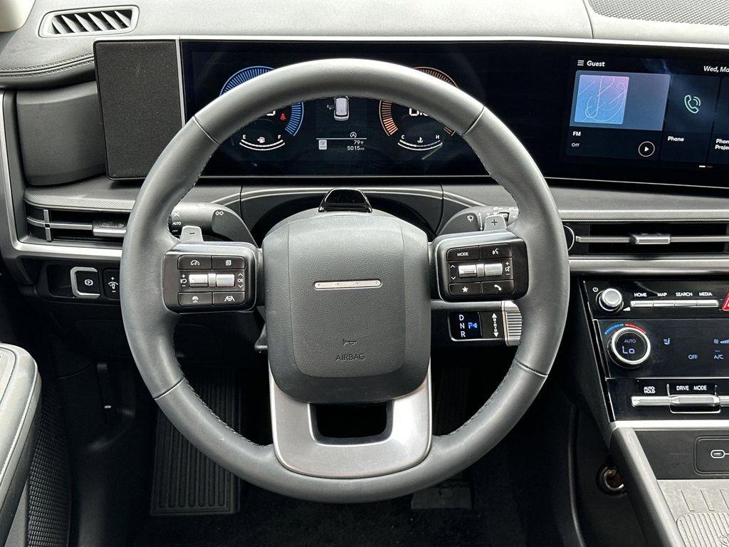 New 2026 Shimmering Silver Pearl Hyundai SEL FWD image 12