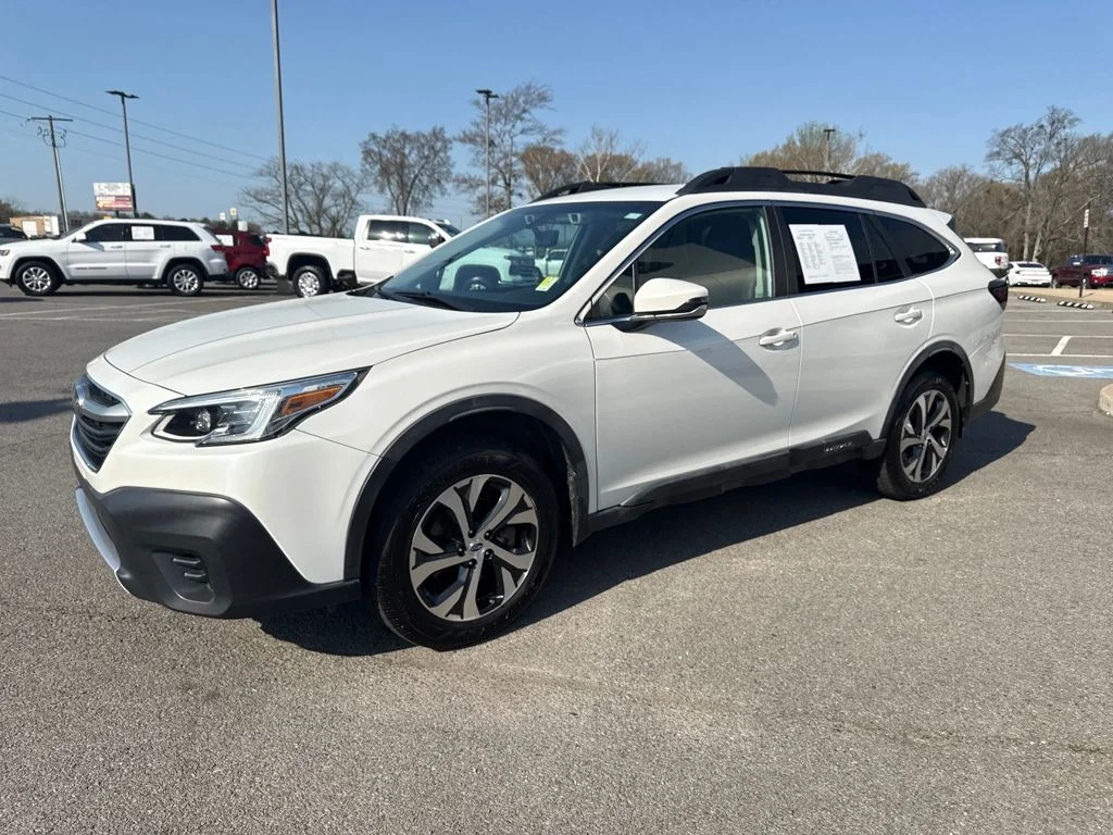 Used 2020 Subaru Outback Limited with VIN 4S4BTALC7L3125670 for sale in Hugo, OK