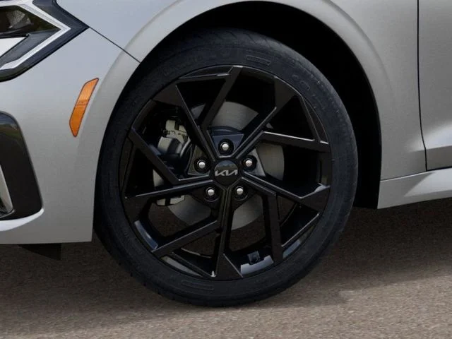 2026 Kia K5 GT-Line - Photo 9