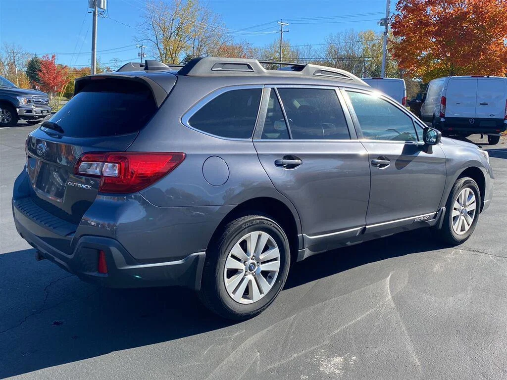 Used 2018 Magnetite Gray Metallic Subaru Premium image 10