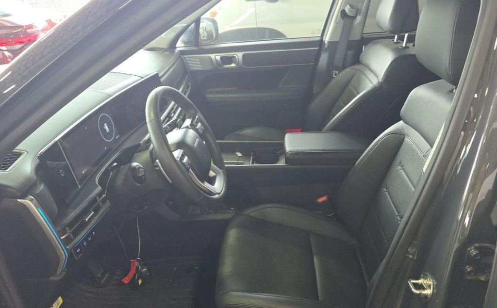 Used 2024 Gray Hyundai Limited image 5
