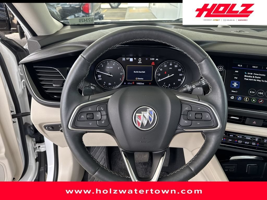 Certified Used 2023 White Frost Tricoat Buick Avenir image 18