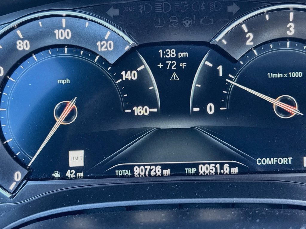 Used 2019 Black BMW 530i image 35