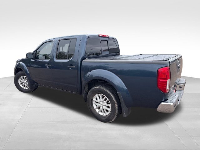 Used 2019 Blue Nissan SV image 5