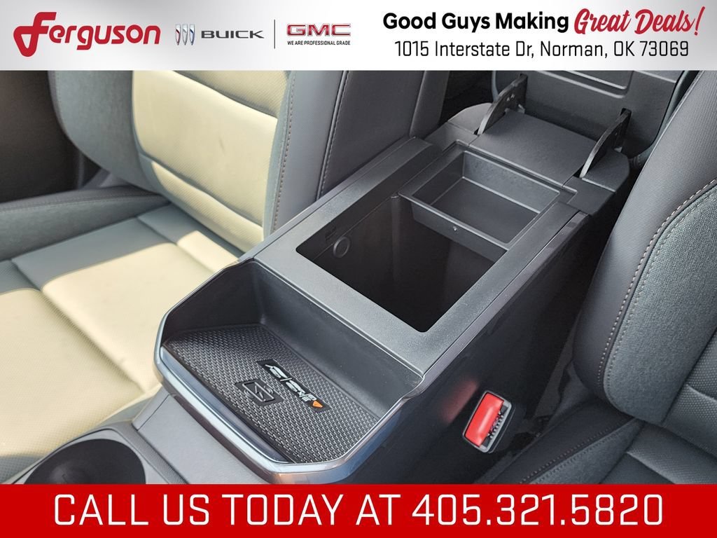 2027 GMC Terrain AT4 - Photo 34