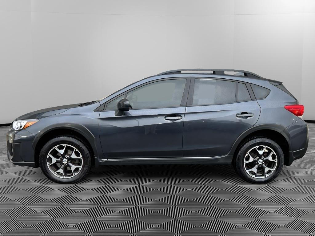 Used 2018 Dark Gray Metallic Subaru Premium image 7