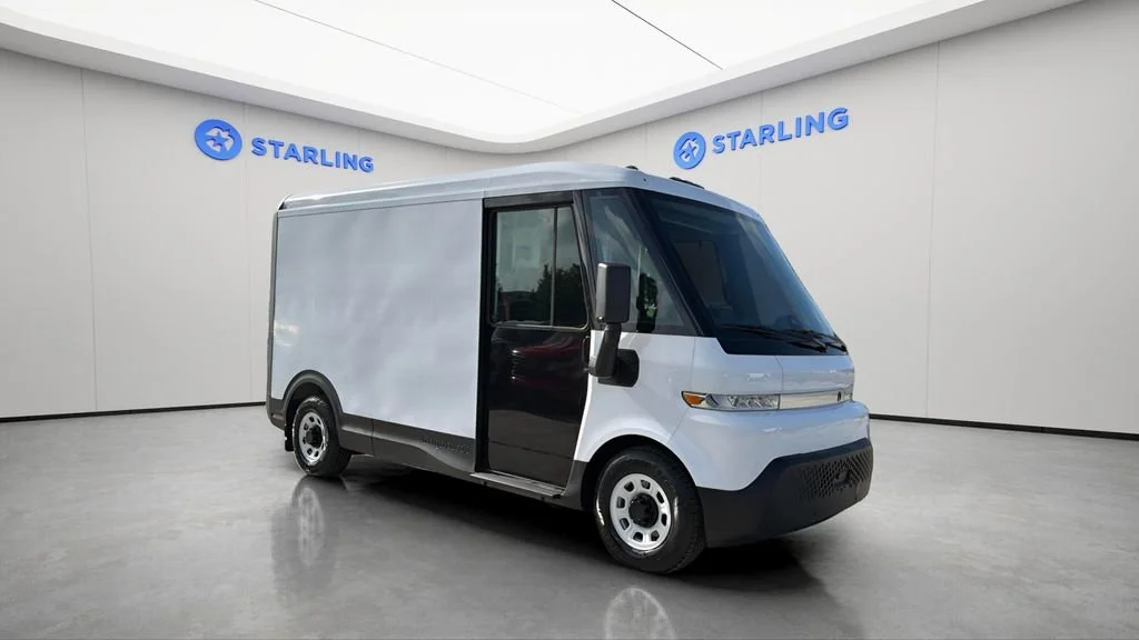 Used 2024 Oyster White BrightDrop EJY image 13