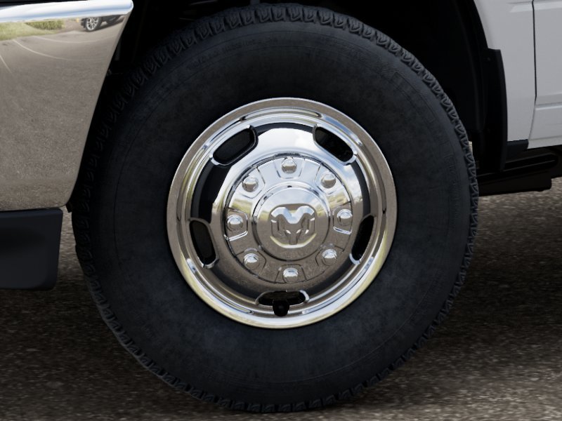 New 2026 Bright White Clear-Coat Exterior Paint RAM TRADESMAN image 4
