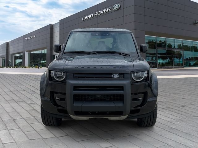 New 2026 Santorini Black Land Rover V8 image 8