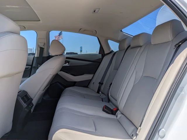 Used 2023 White Honda Touring image 28