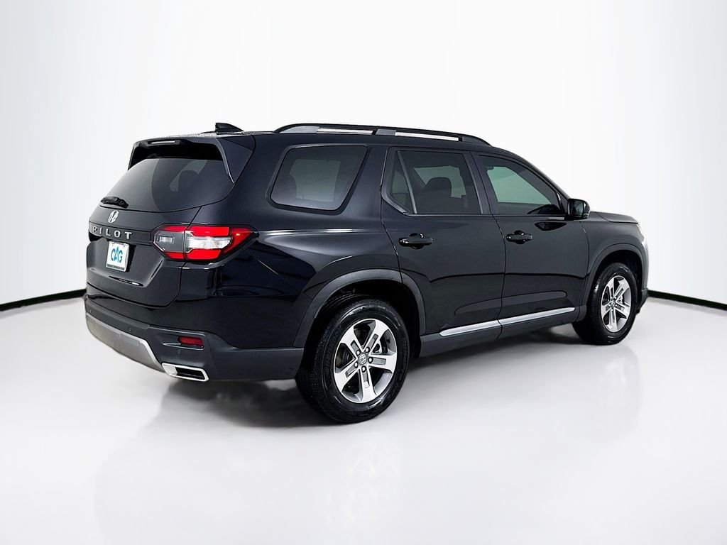2026 Honda Pilot EX-L - Photo 7