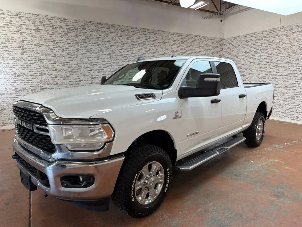 Used 2024 White Ram Big Horn image 3