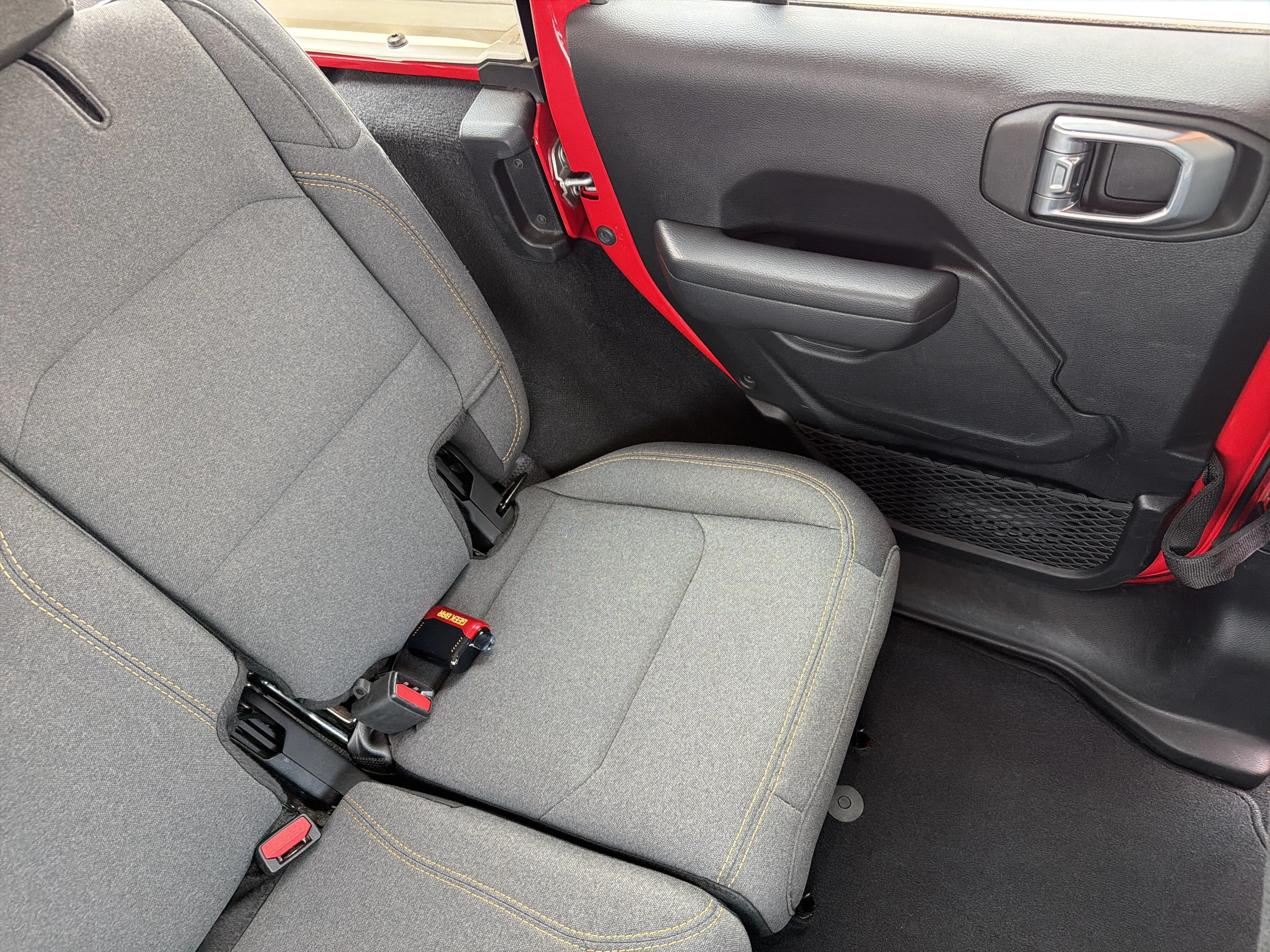 Used 2025 Firecracker Red Clearcoat Jeep Sport S image 14