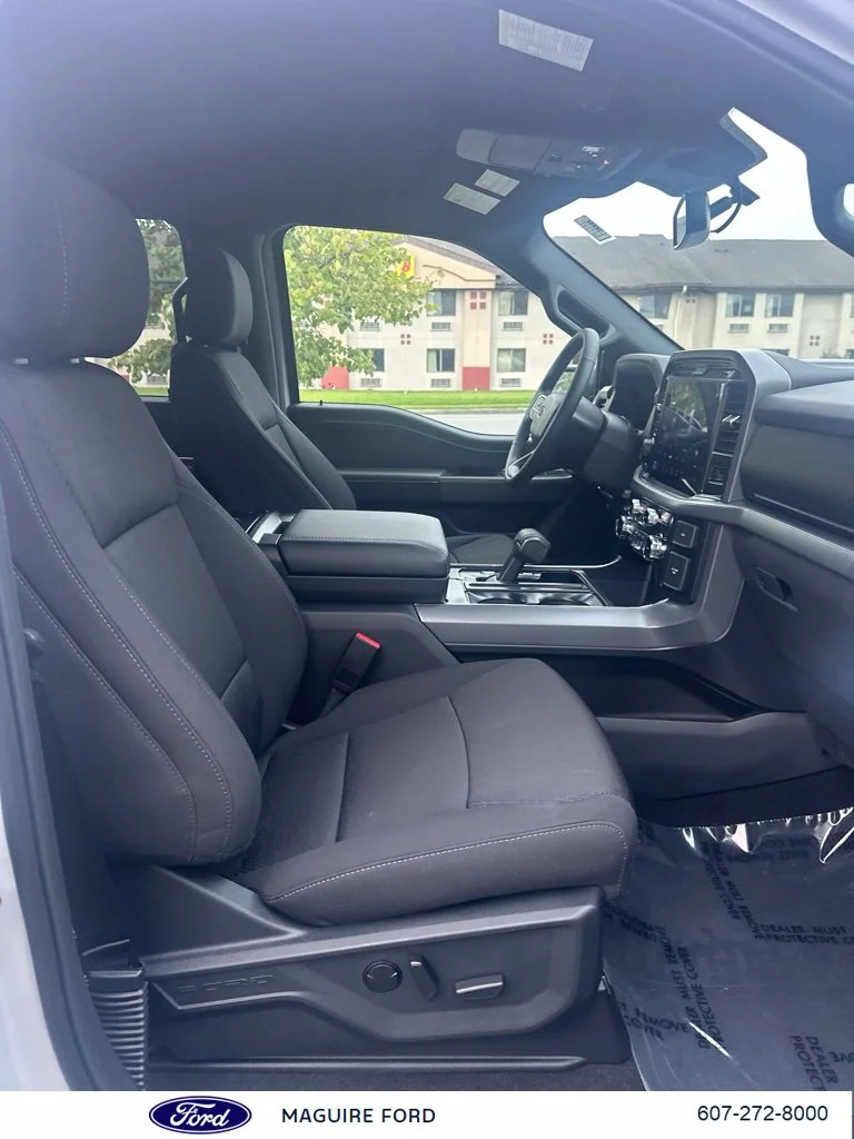 New 2026 Avalanche Ford XLT image 12