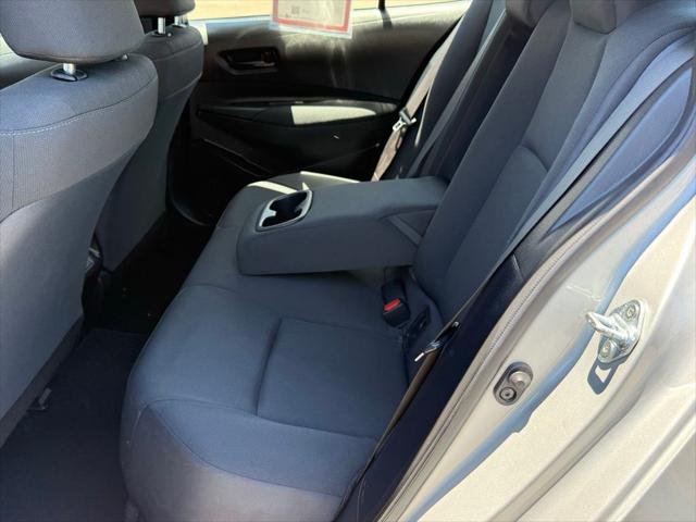Certified Used 2023 CLASSIC SILVER METALLIC Toyota  image 26