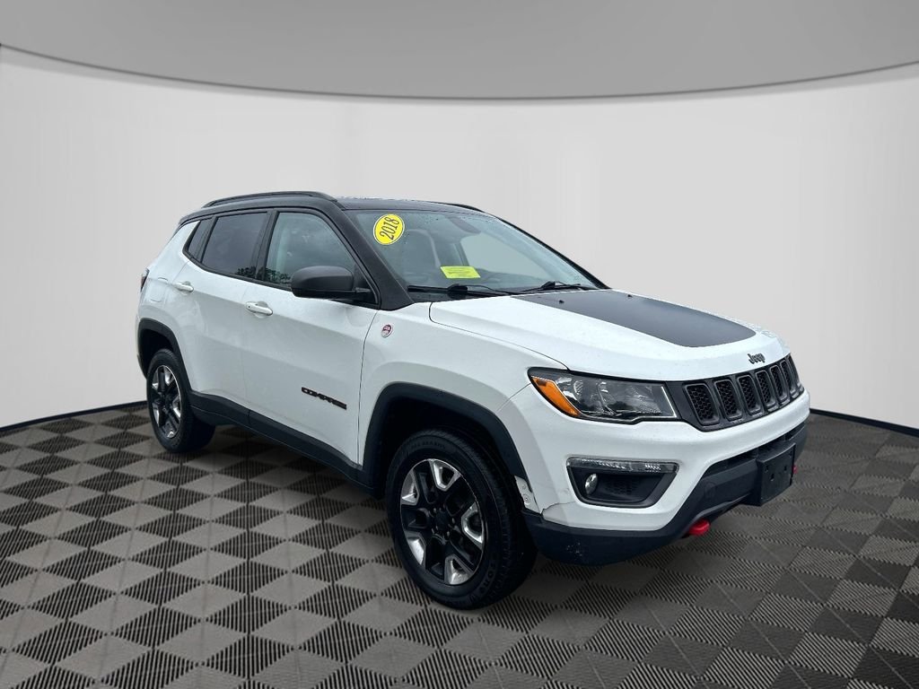 Used 2018 White Jeep Trailhawk image 7