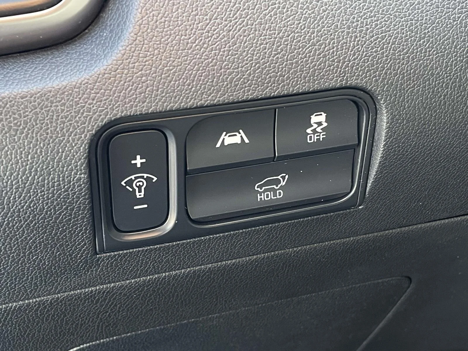 Used 2022 Gravity Blue Kia EX image 8