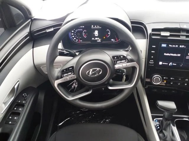 Used 2024 White Hyundai SE image 8