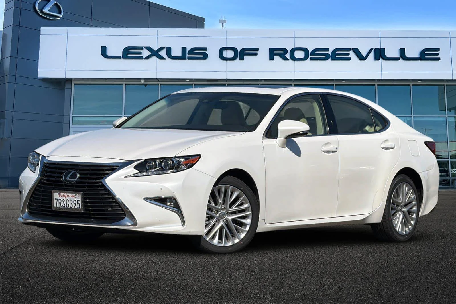 2016 Lexus ES 350 350's photo