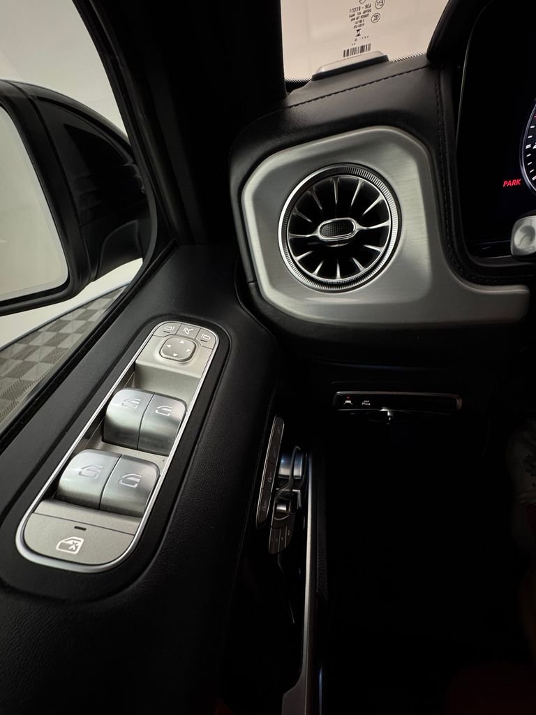 Used 2022 White Mercedes-Benz G 63 AMG® image 7