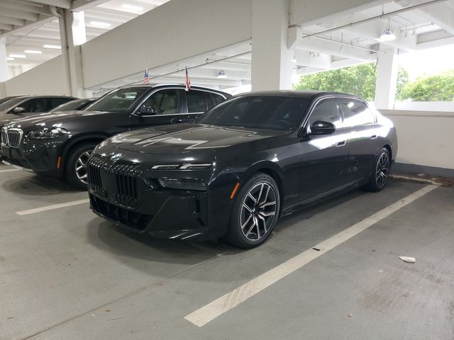 2024 BMW 7 Series 740i