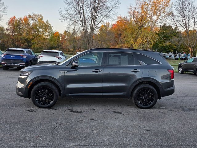 2021 Kia Sorento S photo 3
