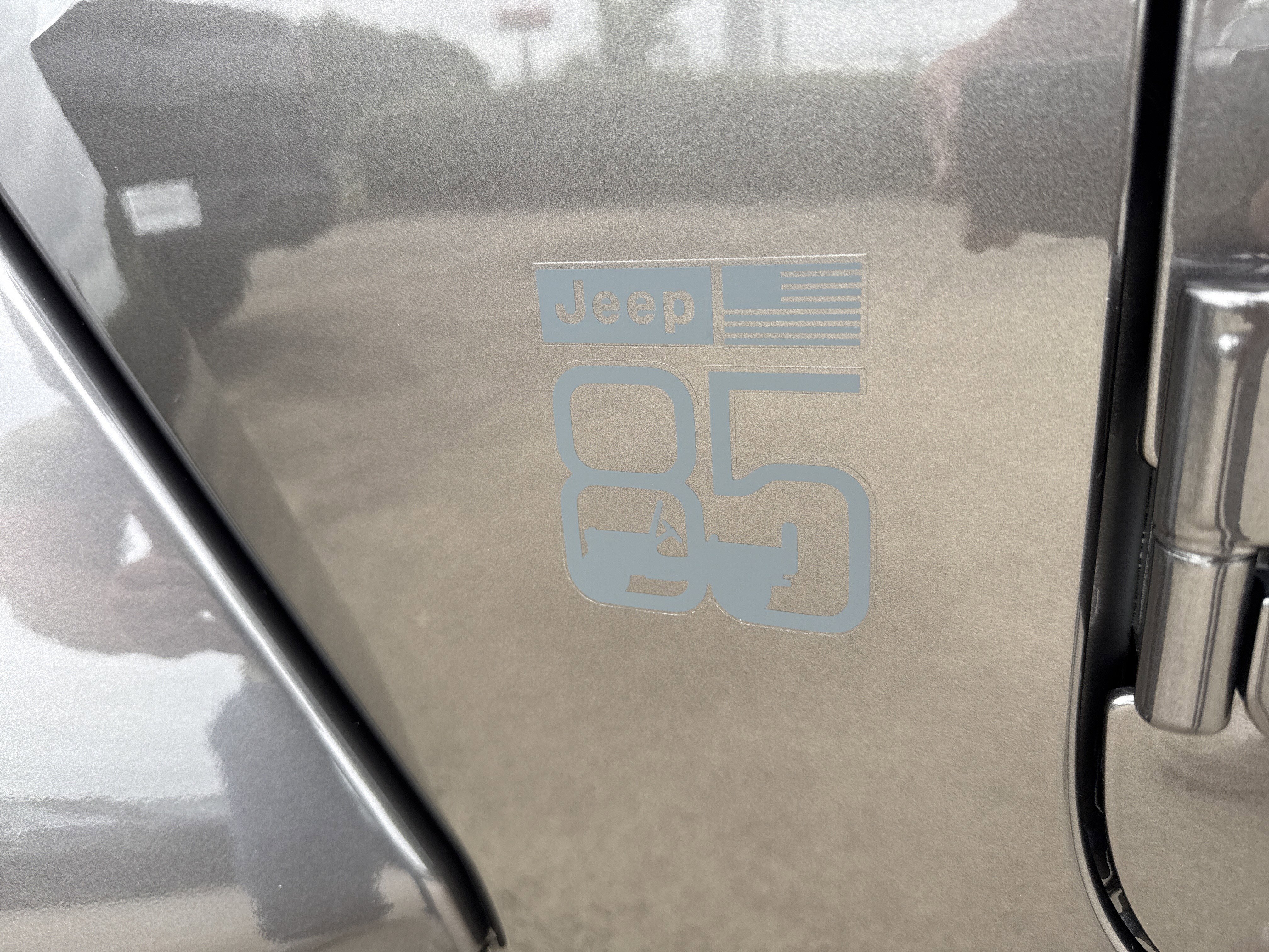 New 2026 Granite Crystal Metallic Clearcoat Jeep 85th Anniversary Edition image 12