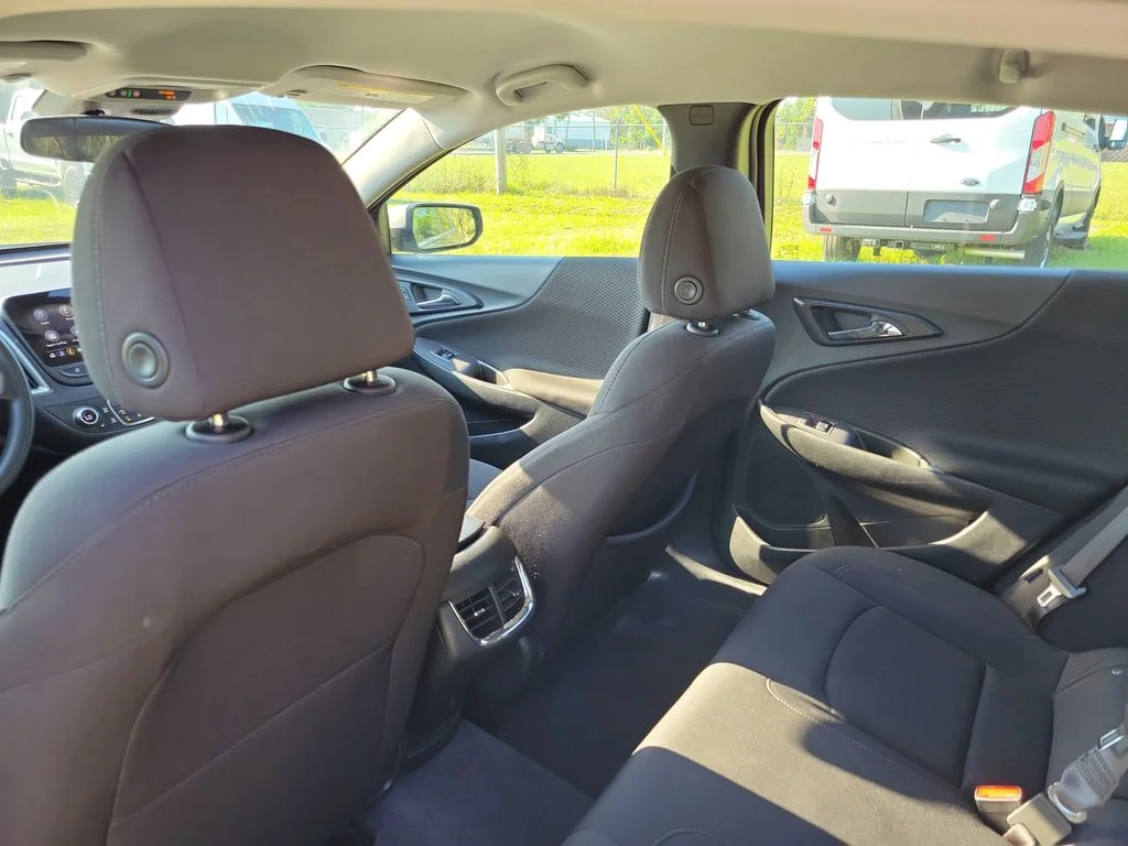 Used 2024 Mineral Gray Metallic Chevrolet LT image 28