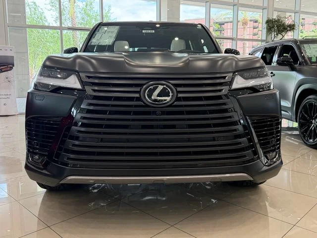 New 2026 Black Lexus 600 Luxury image 7