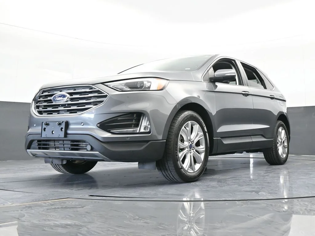 Used 2022 Gray Metallic Ford Titanium image 60