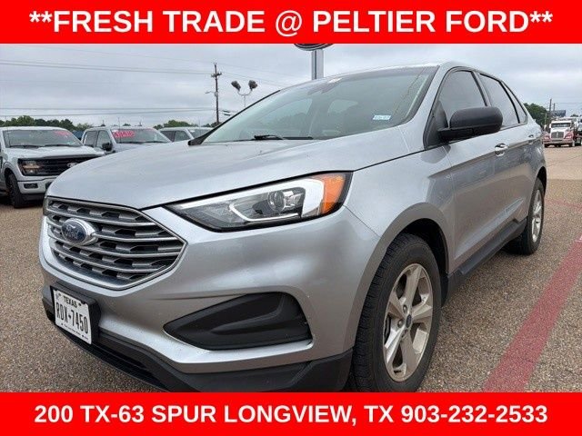 Used 2020 Silver Ford SE image 3