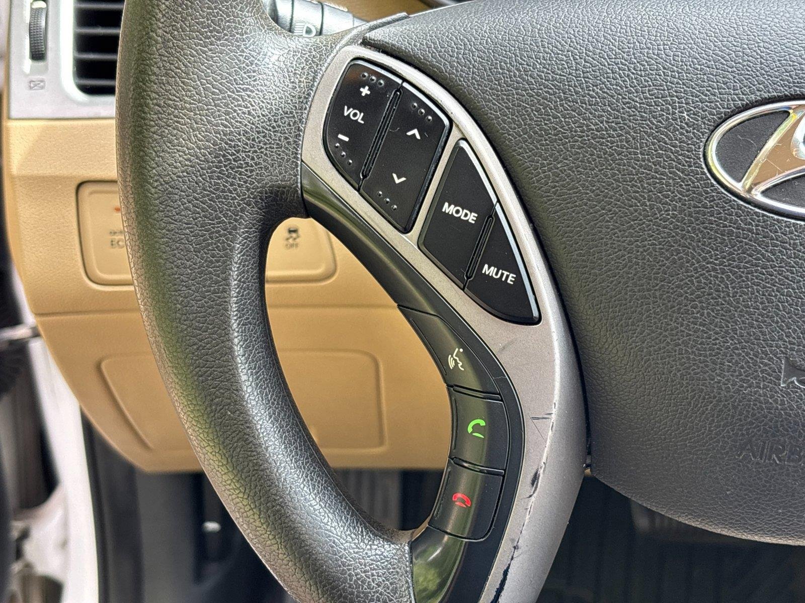 Used 2013 Shimmering White Hyundai GLS PZEV image 18