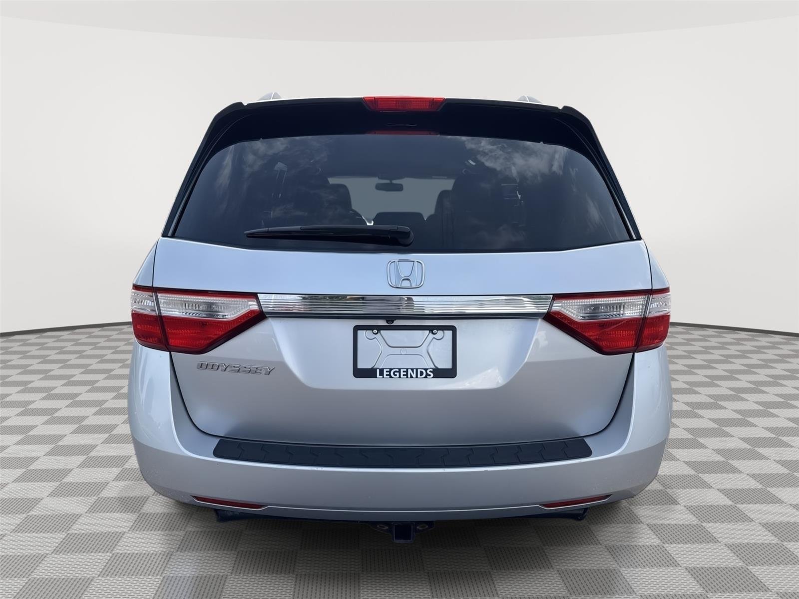 Used 2013 Alabaster Silver Metallic Honda EX-L image 5