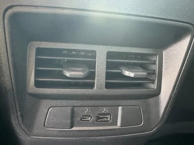 Certified Used 2025 Onyx Black GMC Denali image 18